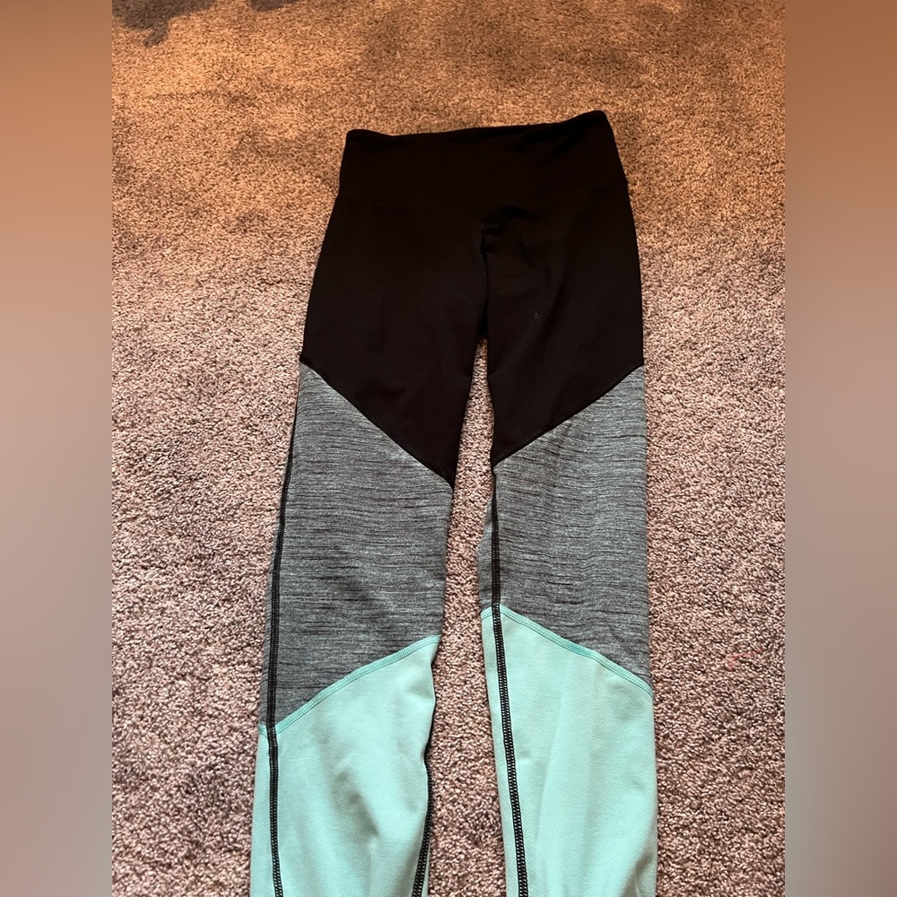 Old navy blue ombré leggings size small